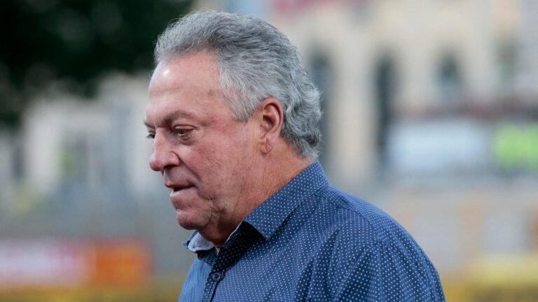 Contrato de Abel Braga com o Fluminense não possui duração definida, diz jornalista