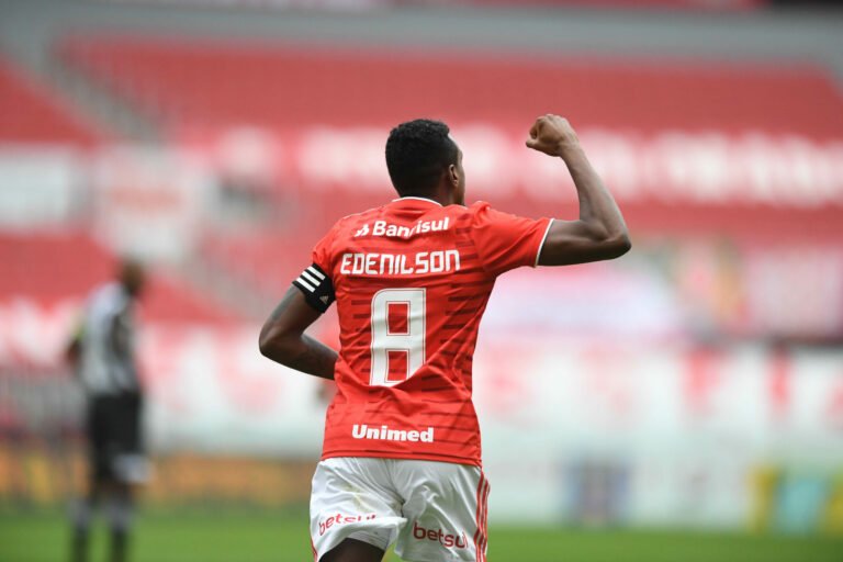 Atlético-MG não pretende pagar multa rescisória de Edenilson