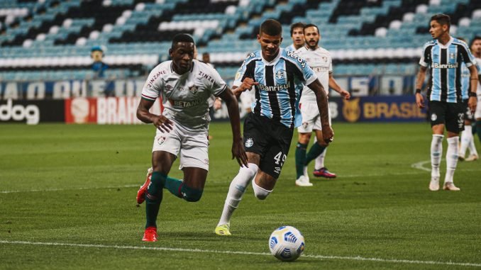 Jornal revela interesse do Milan em Luiz Henrique