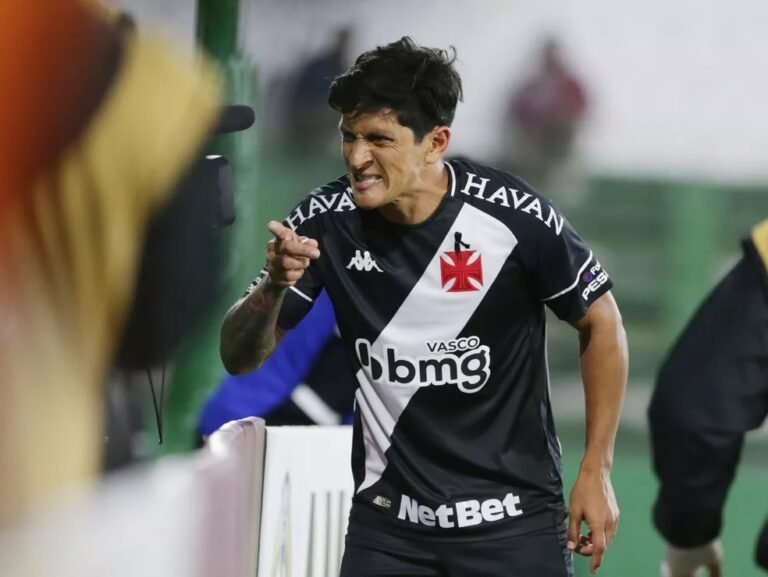 Negociação entre Fluminense e Germán Cano voltam a esquentar