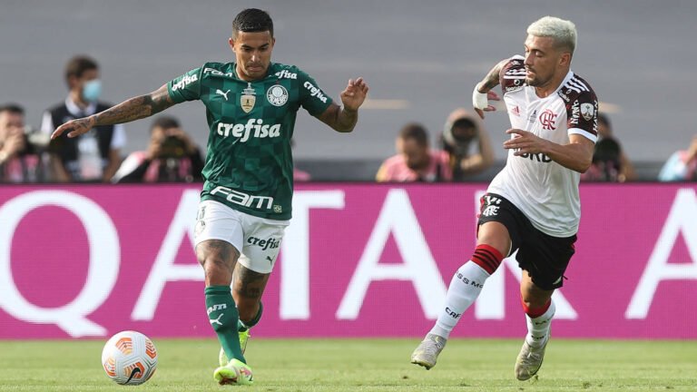 Dudu enche torcedor de otimismo ao acreditar que Abel Ferreira deve seguir no Palmeiras