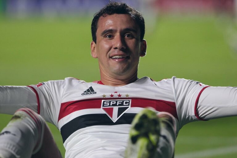 São Paulo aceita proposta do Ceará, e aguarda ‘ok’ de Pablo para acertar saída
