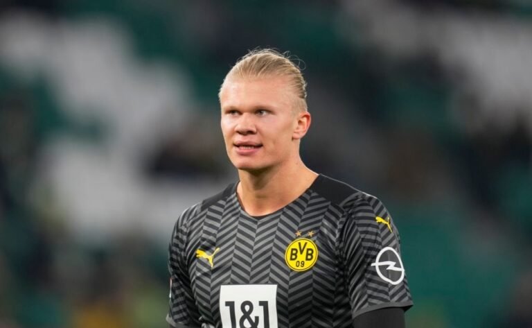 Rangnick tentará convencer Haaland a assinar com Manchester United