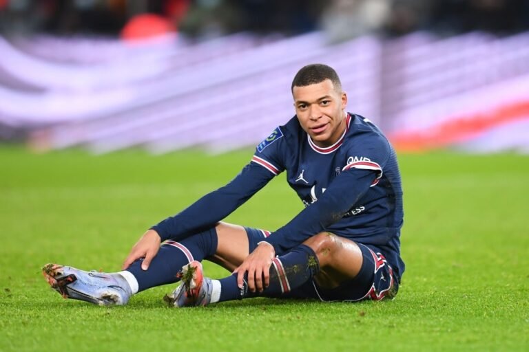 Real Madrid considera garantida a contratação de Mbappé, diz jornal