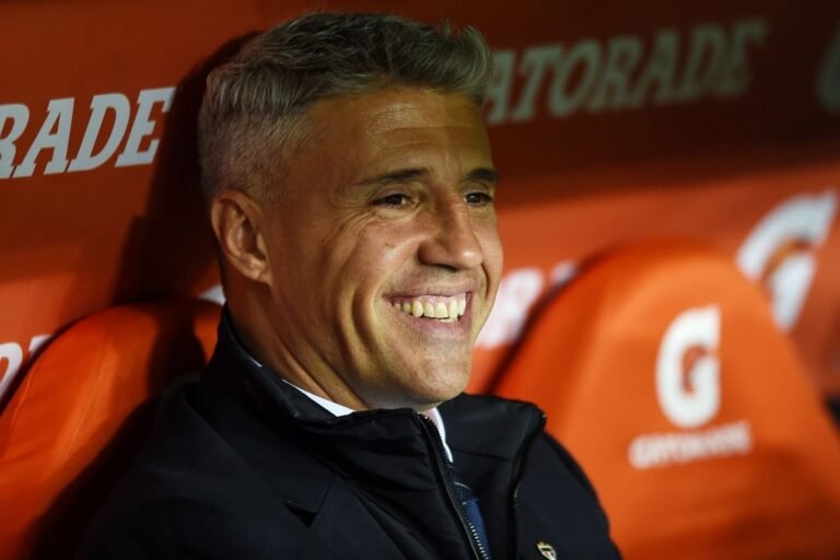 Hernán Crespo é desejado por parte da diretoria do Flamengo, diz jornalista