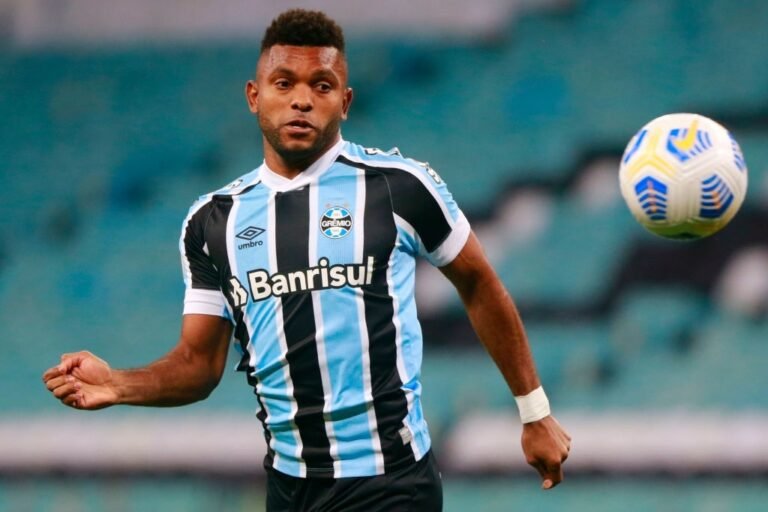 Grêmio tem concorrência do Boca Juniors pela contratação de Miguel Borja