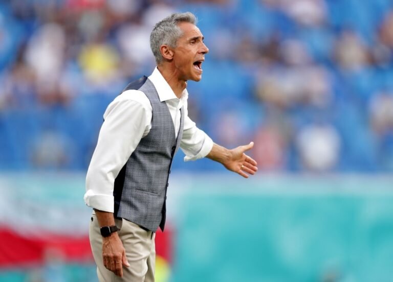 Paulo Sousa é visto como favorito para assumir Flamengo