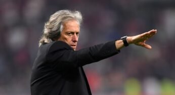 Jornalista diz que Jorge Jesus não disse ‘sim’ ao Flamengo: “Estratégia para pressionar o Benfica”