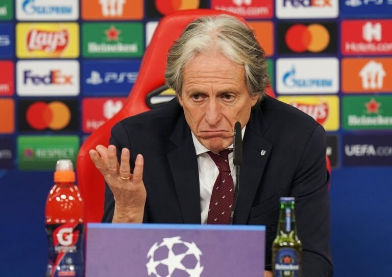 Jorge Jesus acredita que Flamengo poderia ter o esperado por mais tempo, diz site