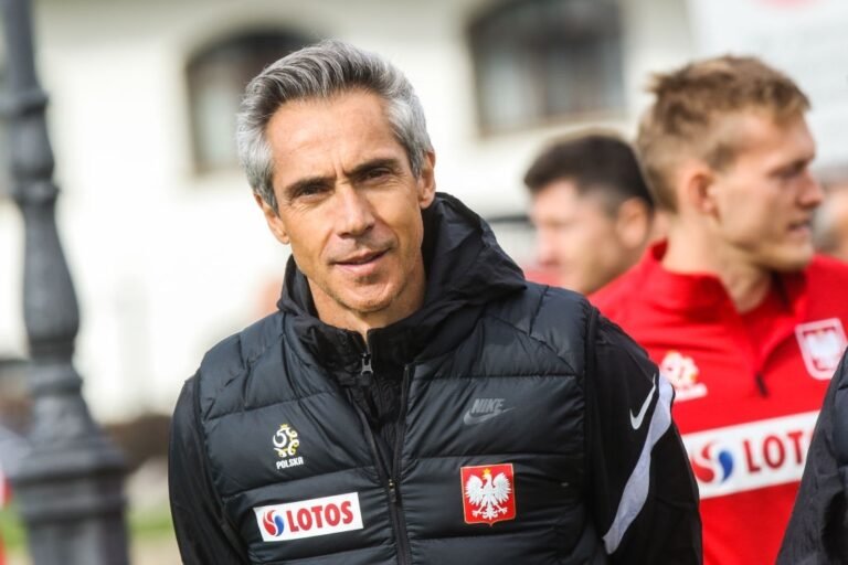 Presidente da Federação Polonesa convoca reunião que pode definir ida Paulo Sousa ao Flamengo
