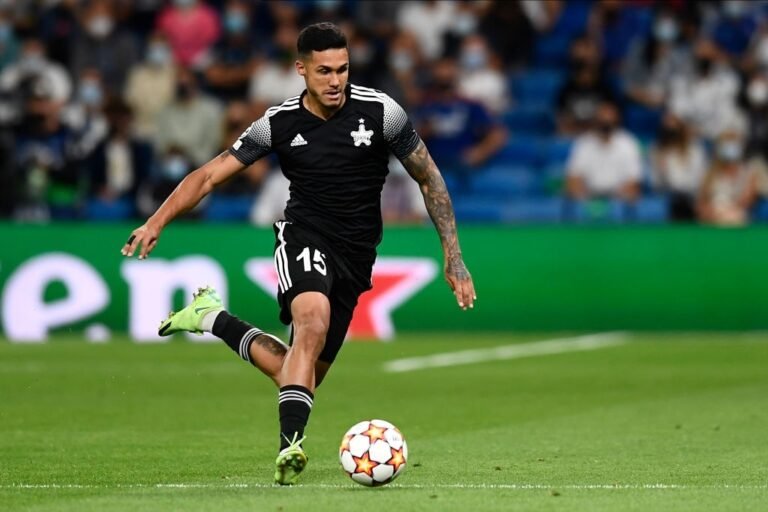 Negociação entre Fluminense e Cristiano pode melar; veja detalhes