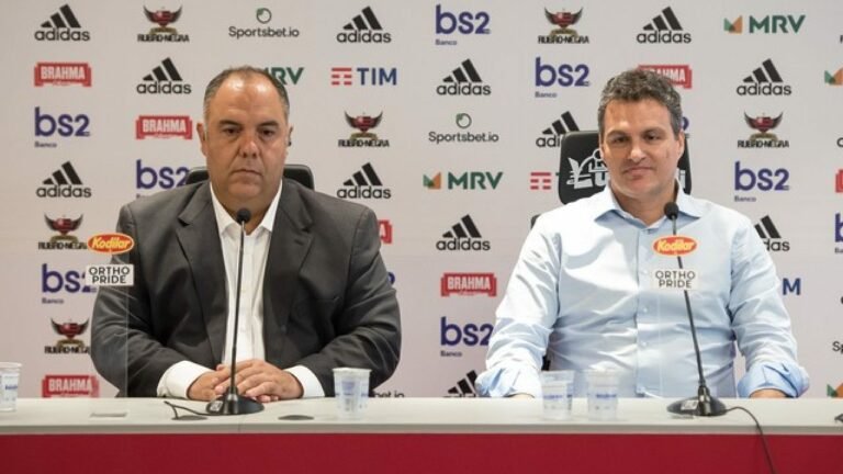 Dirigentes do Flamengo adiam retorno ao Brasil e aguardam jogos decisivos de Jesus