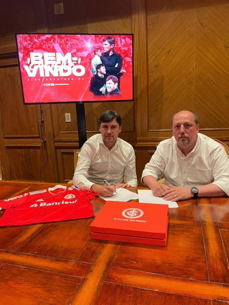 Os detalhes do contrato de Alexander Medina com o Inter