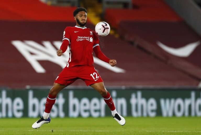 Real Madrid define alvos no mercado e mira a contratação de zagueiro do Liverpool