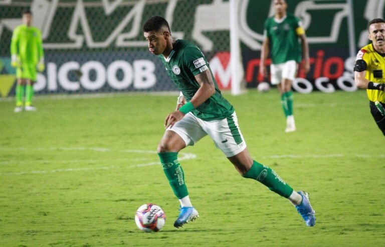 Inter busca empréstimo de Alef Manga; Volta Redonda faz exigências