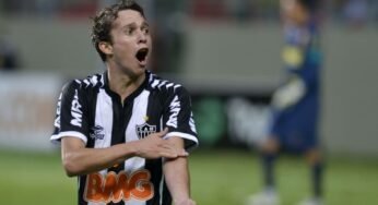 Bernard desmente rumores de retorno ao Atlético Mineiro