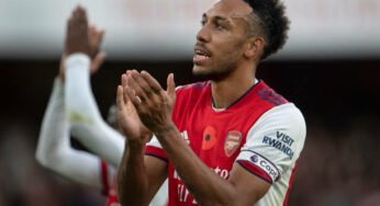 Aubameyang entra na lista de transferências do Arsenal e pode ser negociado em janeiro