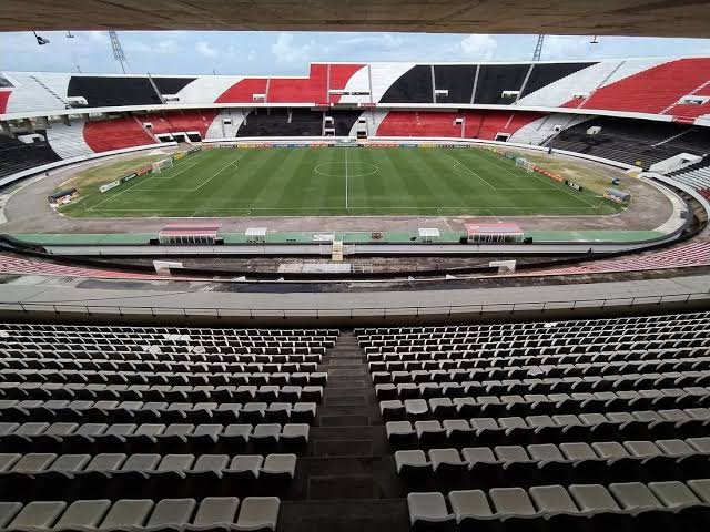 Santa Cruz ultrapassa R$ 1 milhão em processos de ex-jogadores na justiça