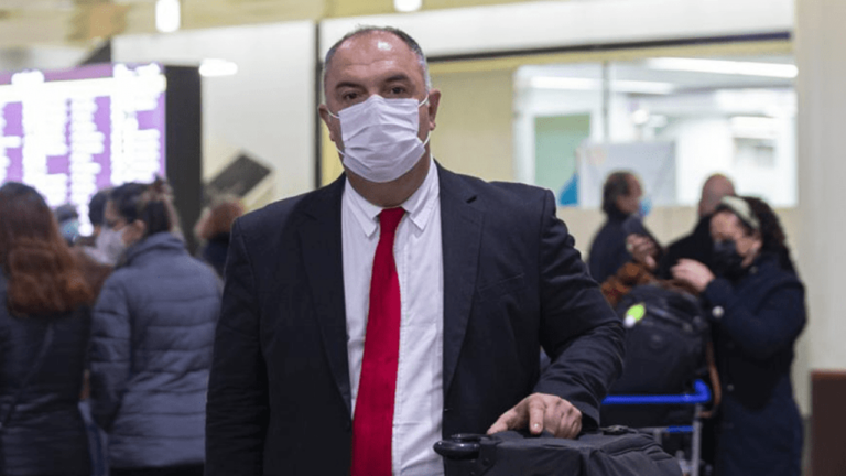 Marcos Braz confirma acerto com Paulo Sousa e explica escolha: “Mais gana de fazer sucesso no Brasil”