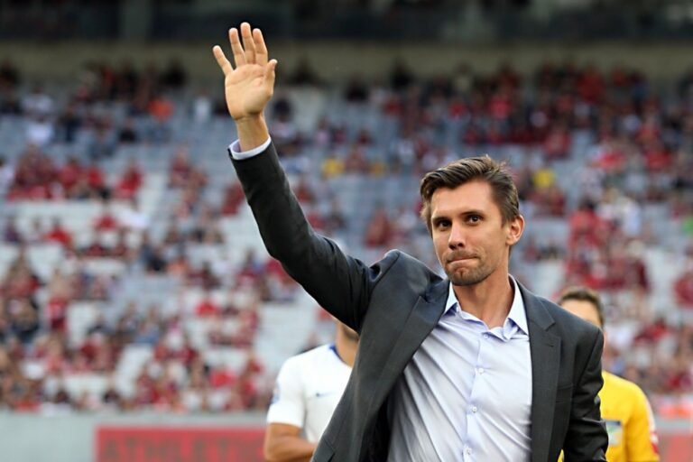 A convite de Ronaldo, Paulo André deve integrar departamento de futebol do Cruzeiro