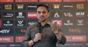Rodrigo Caetano fala sobre estréia de ‘El Turco’ e sobre contratação de Diego Godín