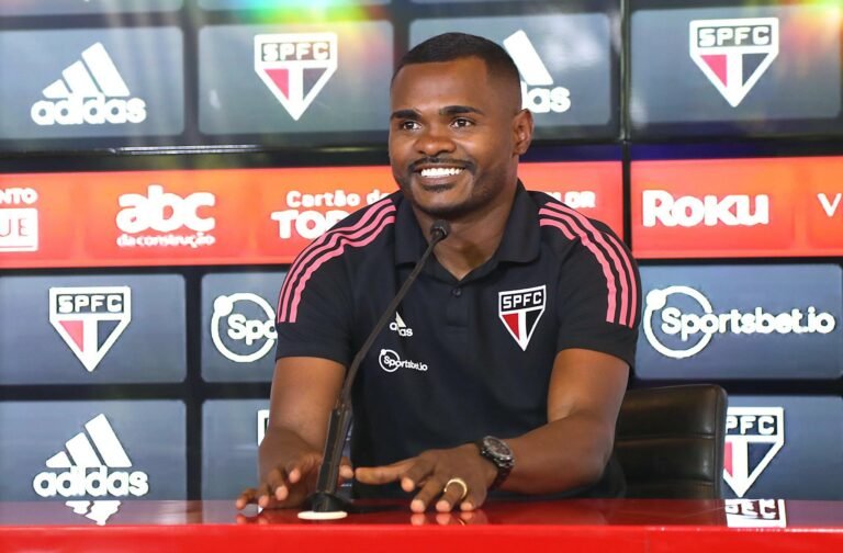 Presidente do Inter explica porque Nikão não foi contratado