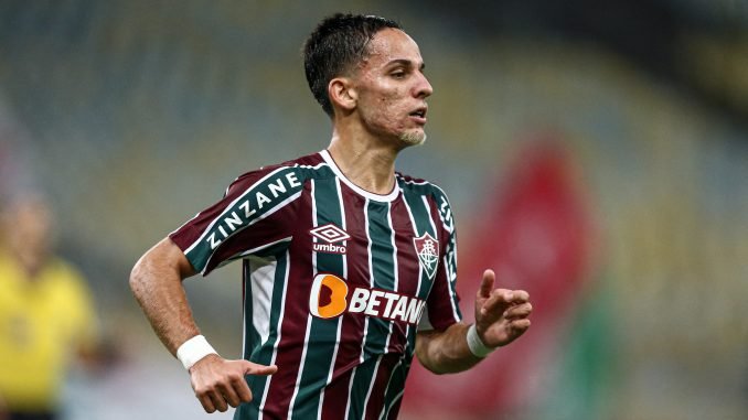 Fluminense manteve percentual sobre a venda de Gabriel Teixeira, informa jornalista