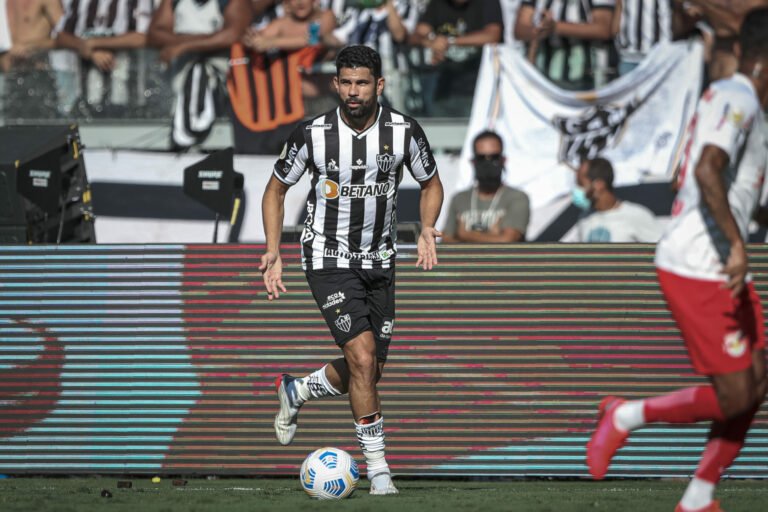 Priorizando a Europa, Diego Costa ‘enrola’ o Corinthians e incomoda dirigentes