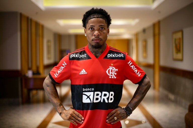Santos tem cláusula por lucro em venda futura de Marinho no Flamengo; entenda
