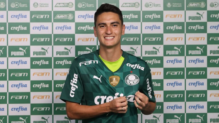 Atuesta demonstra muito preparo antes de estreia no Palmeiras