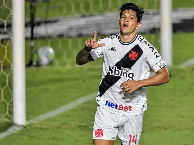 Germán Cano testa positivo para a Covid-19 e adia chegada ao Fluminense