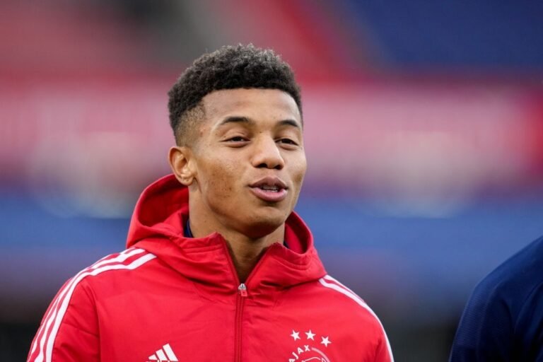 Ajax acerta venda de David Neres ao Shakhtar Donetsk por 15 milhões de euros e São Paulo receberá até 3 milhões