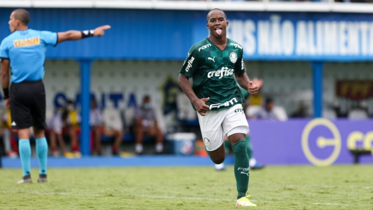 Endrick diz que vai torcer muito pelo Palmeiras no Mundial de Clubes