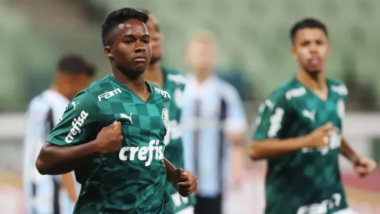 Palmeiras encara Oeste por vaga na semifinal da Copinha