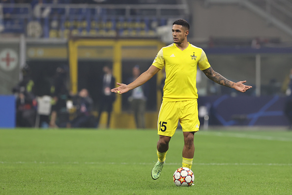 Com contrato assinado, Fluminense espera documento do Sheriff para anunciar Cristiano