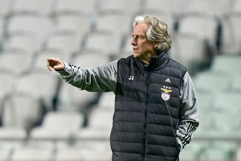 Jornal português indica que Jorge Jesus irá recusar proposta do Atlético-MG