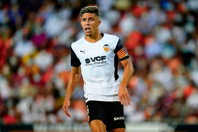 Empresário de Gabriel Paulista nega conversas com Flamengo: “Não tem nada”