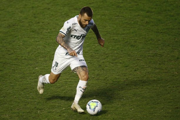 Lucas Lima vai seguir no Fortaleza até 2022