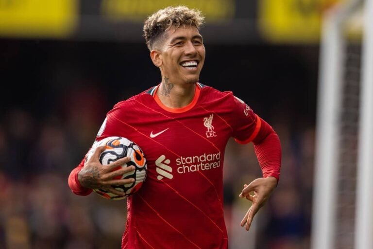Roberto Firmino é oferecido ao Barcelona, diz portal