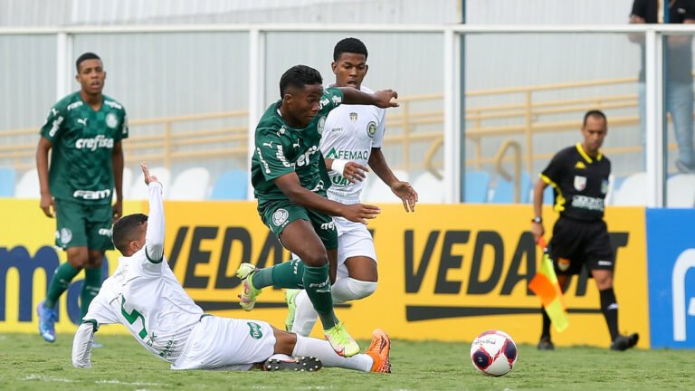 Palmeiras vence Assu com facilidade e confirma favoritismo na Copinha