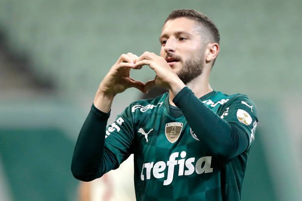 Zé Rafael comemora após marcar gol na estreia do Palmeiras no Paulistão