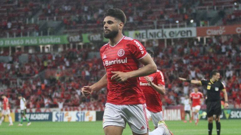 Inter assina acordo com Zenit e encaminha venda de Yuri Alberto