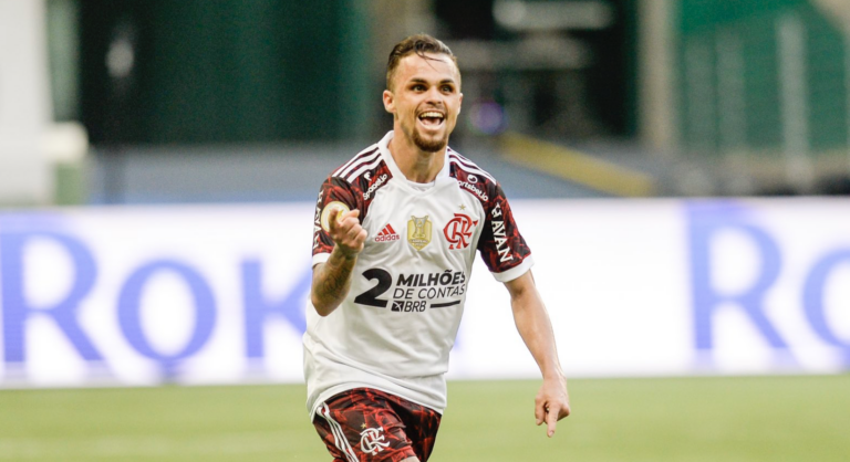 Al-Hilal aumenta proposta e Flamengo acerta venda de Michael; veja valores