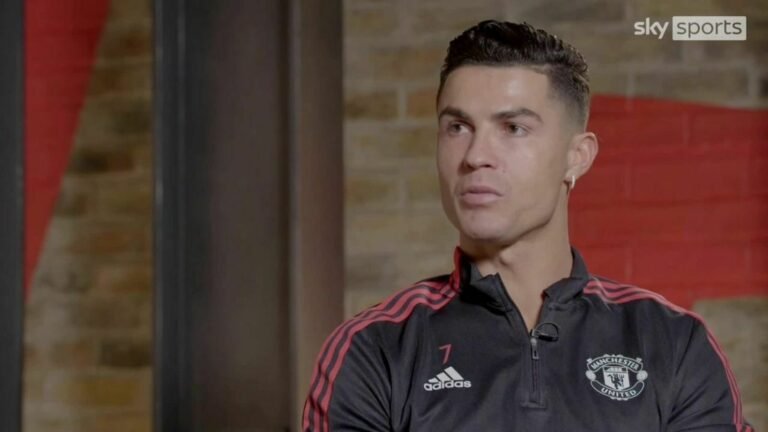 Cristiano Ronaldo fala sobre momento do Manchester United: “Não aceito menos que os três primeiros”