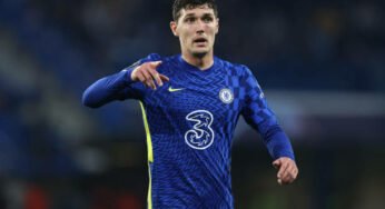 Bayern de Munique entra na briga com Barcelona por zagueiro do Chelsea