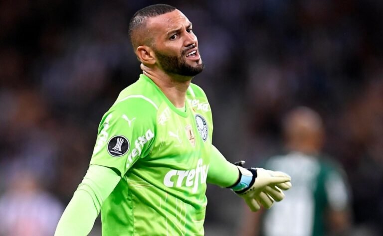 Palmeiras tem cinco casos positivos para Covid-19 em reapresentação