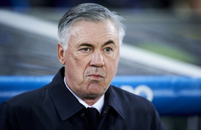 Carlo Ancelotti afirma não estar contente com o empate em casa
