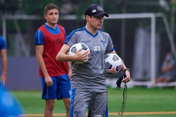 Os profissionais que chegarão ao Inter junto com Alexander Medina