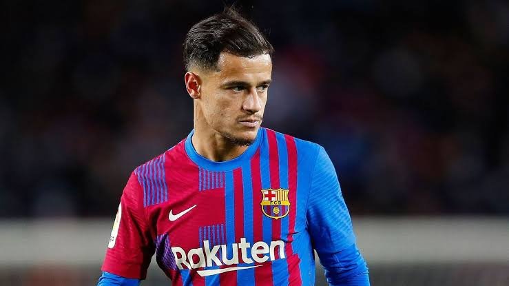 Arsenal envia proposta ao Barcelona por Coutinho; Flamengo monitora