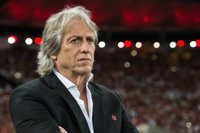 Jorge Jesus sugeriu sete reforços para acertar com Atlético-MG; veja lista